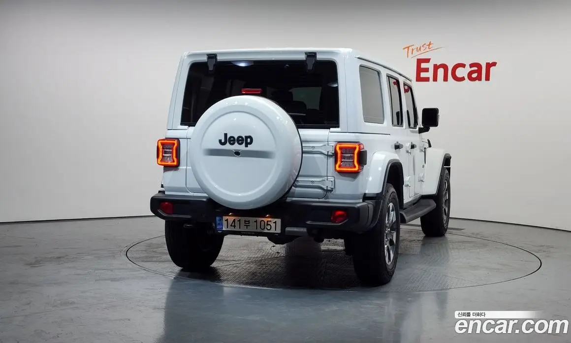 Jeep Wrangler 2022 2.0 автомат (гидро), фото 4