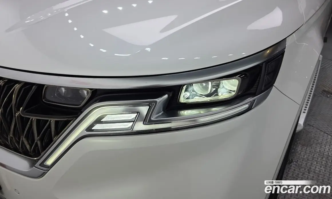 Kia Carnival 2021 3.5 автомат (гидро), фото 8