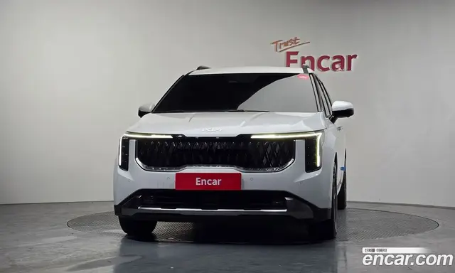 Kia Carnival 2024 2.2 автомат (гидро), миниатюра 3