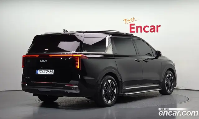 Kia Carnival 2024 2.2 автомат (гидро), миниатюра 2