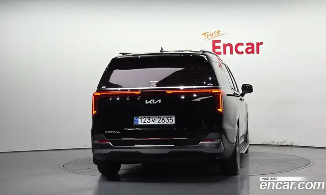Kia Carnival 2024 2.2 автомат (гидро), миниатюра 4