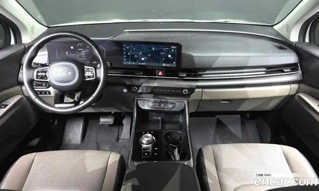 Kia Carnival 2024 2.2 автомат (гидро), миниатюра 7