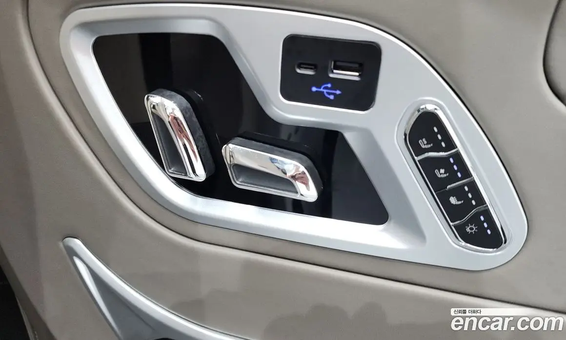 Kia Carnival 2025 3.5 автомат (гидро), фото 12