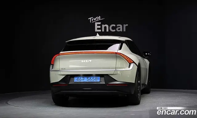 Kia EV6 2023 0.1 автомат (гидро), миниатюра 4