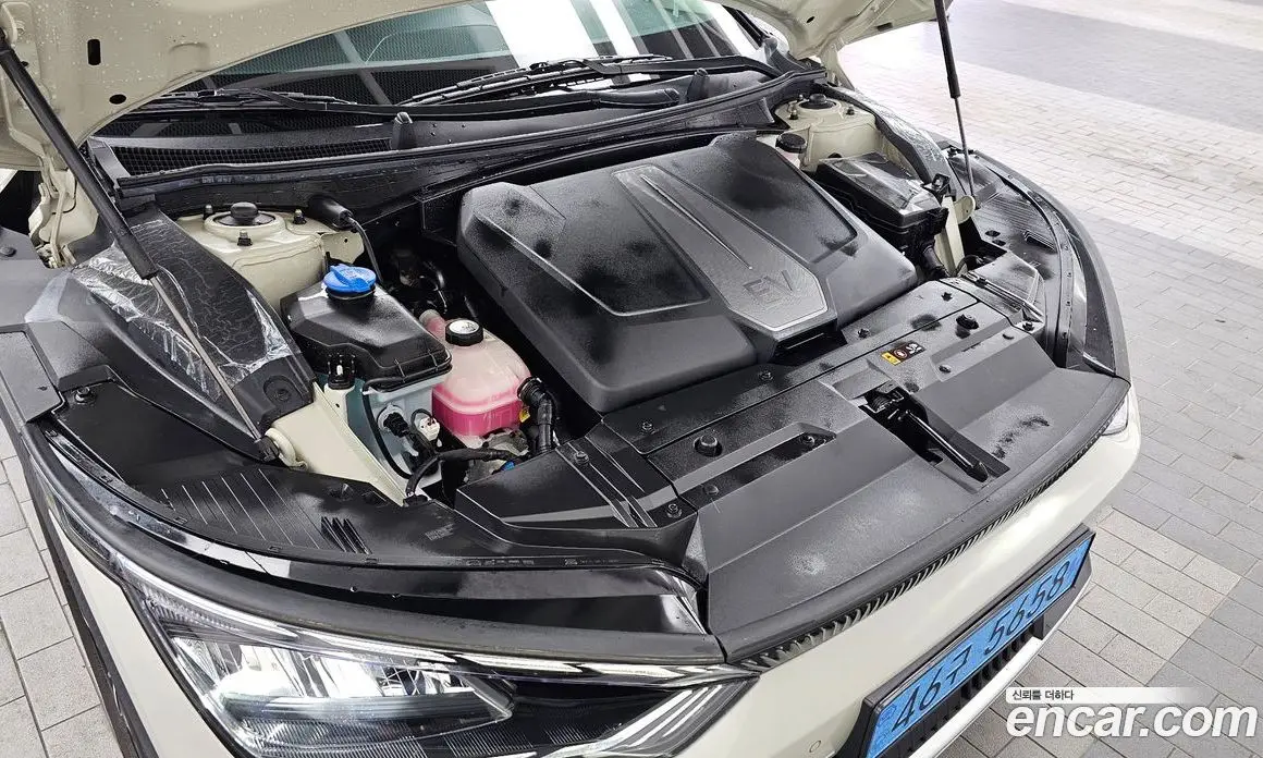 Kia EV6 2023 0.1 автомат (гидро), фото 6