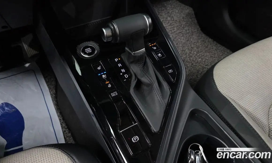 Kia Niro 2022 1.6 автомат (гидро), фото 11