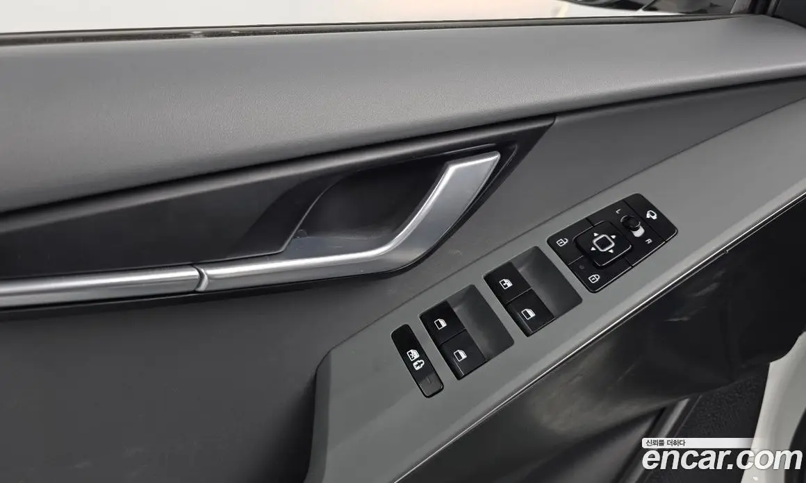 Kia Niro 2022 1.6 автомат (гидро), фото 18