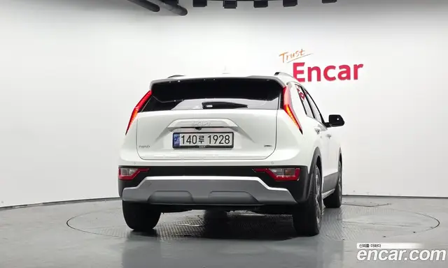 Kia Niro 2022 1.6 автомат (гидро), миниатюра 3