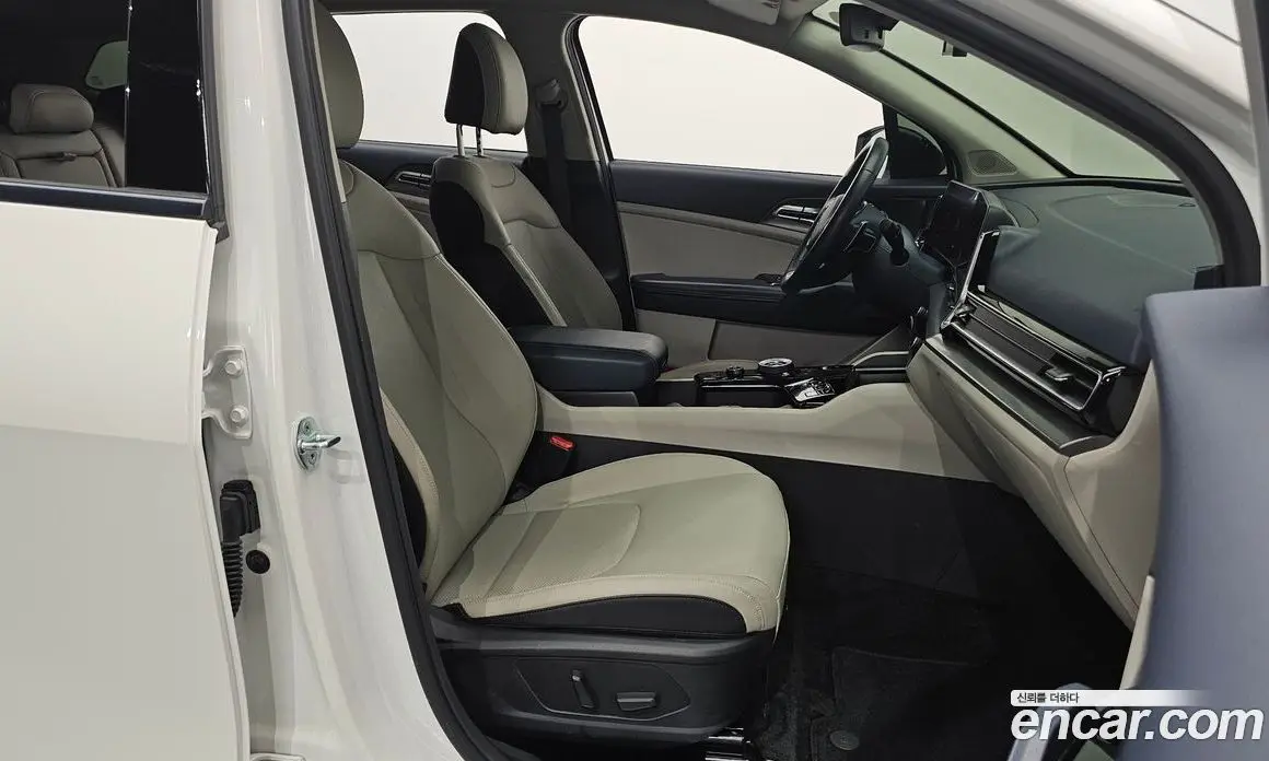 Kia Sportage 2022 1.6 автомат (гидро), фото 13