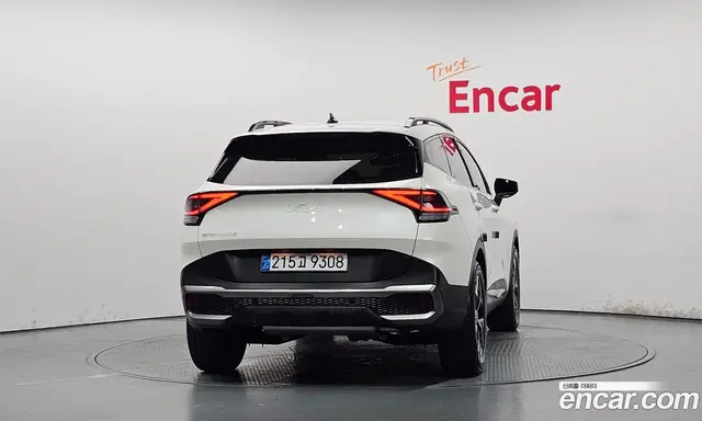 Kia Sportage 2022 1.6 автомат (гидро), миниатюра 4