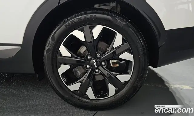 Kia Sportage 2022 1.6 автомат (гидро), миниатюра 7