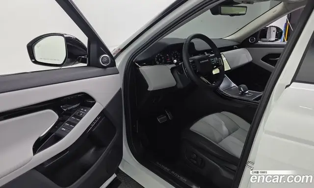 Land Rover Range Rover Evoque 2025 2.0 автомат (гидро), миниатюра 11