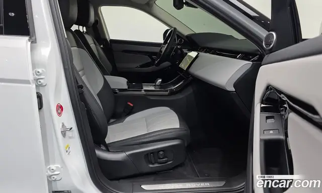 Land Rover Range Rover Evoque 2025 2.0 автомат (гидро), миниатюра 3