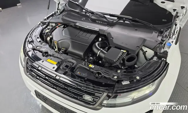 Land Rover Range Rover Evoque 2025 2.0 автомат (гидро), миниатюра 10