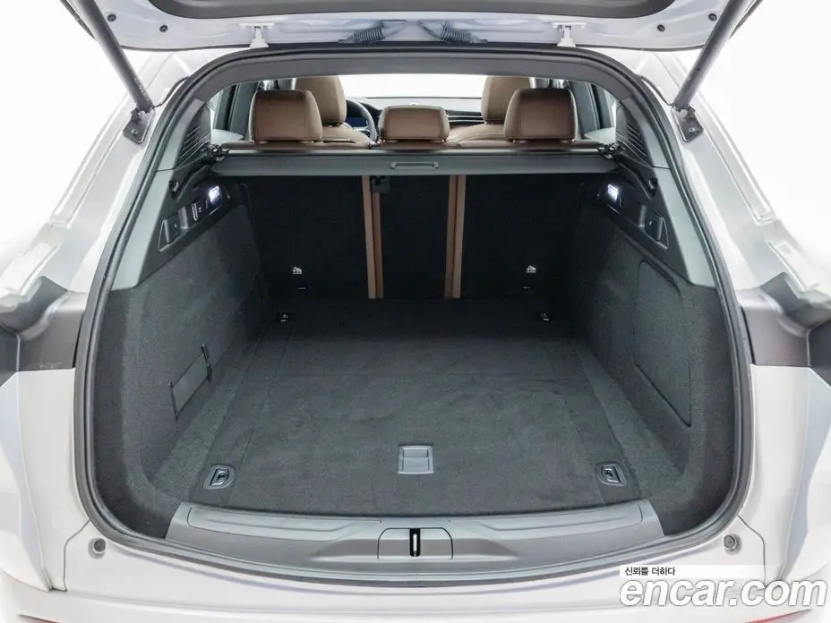 Maserati Grecale 2024 2.0 автомат (гидро), фото 19 Maserati Grecale 2024 2.0 автомат (гидро), фото 19