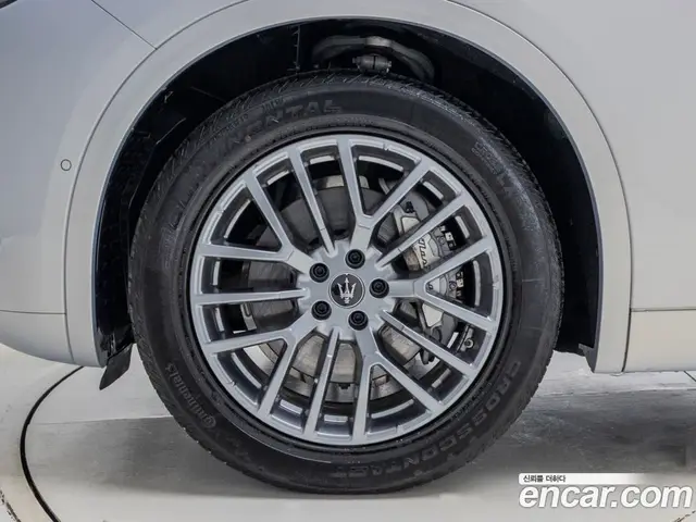 Maserati Grecale 2024 2.0 автомат (гидро), миниатюра 8 Maserati Grecale 2024 2.0 автомат (гидро), миниатюра 8