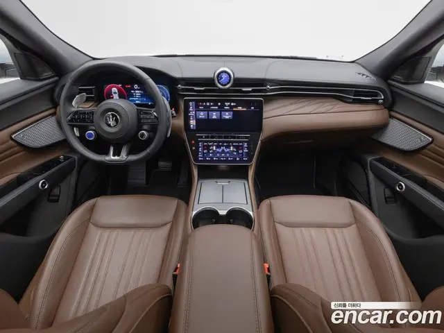 Maserati Grecale 2024 2.0 автомат (гидро), миниатюра 9 Maserati Grecale 2024 2.0 автомат (гидро), миниатюра 9