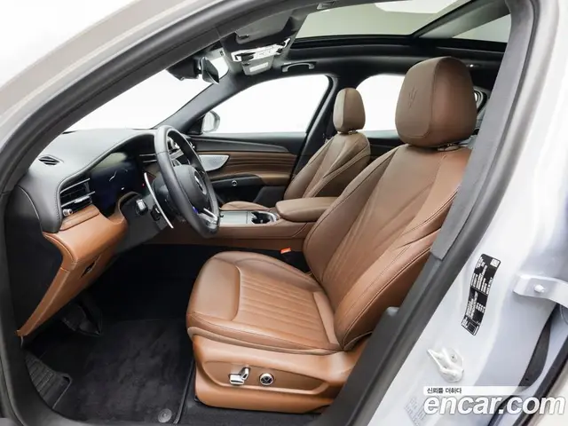 Maserati Grecale 2024 2.0 автомат (гидро), миниатюра 10 Maserati Grecale 2024 2.0 автомат (гидро), миниатюра 10