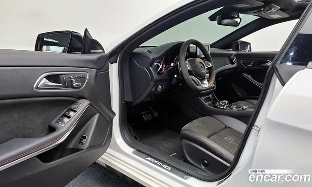 Mercedes-Benz CLA-Class 2018 2.0 автомат (гидро), миниатюра 12