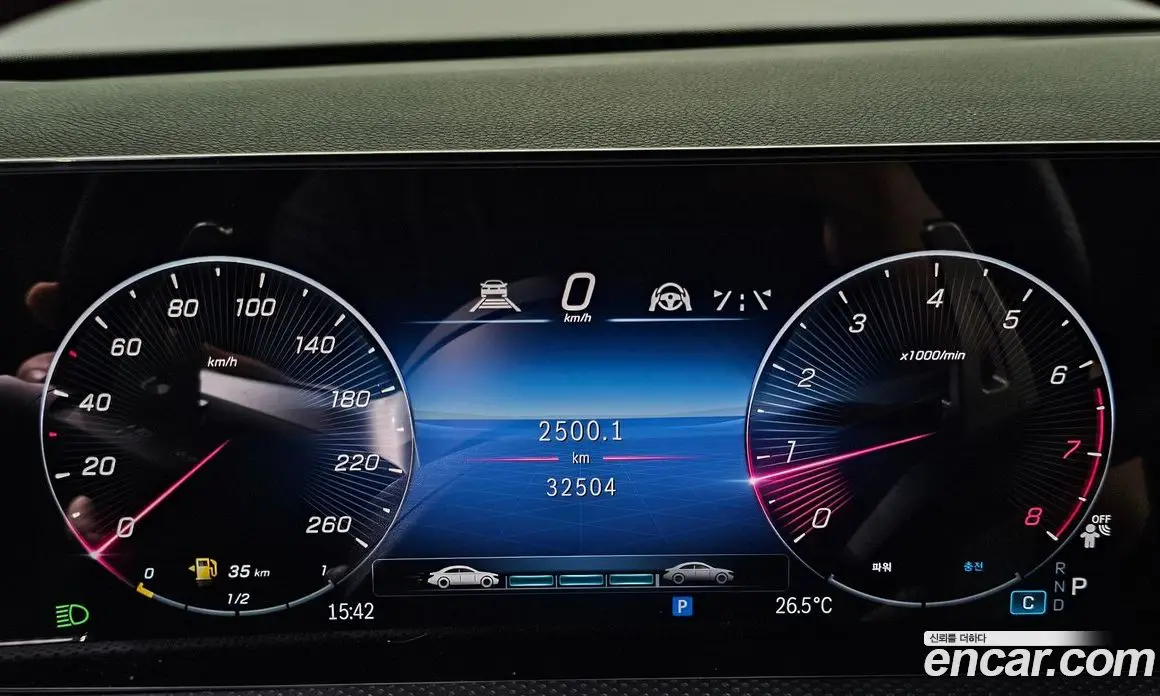 Mercedes-Benz CLA-Class 2023 2.0 автомат (гидро), фото 8