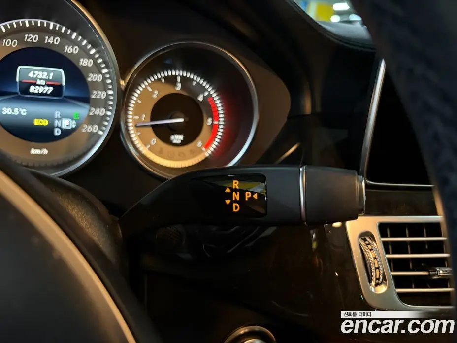 Mercedes-Benz CLS-Class 2015 2.1 автомат (гидро), фото 9