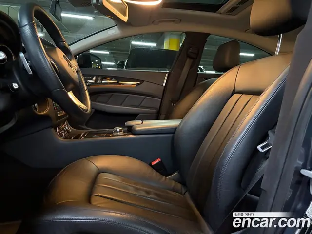 Mercedes-Benz CLS-Class 2015 2.1 автомат (гидро), миниатюра 10