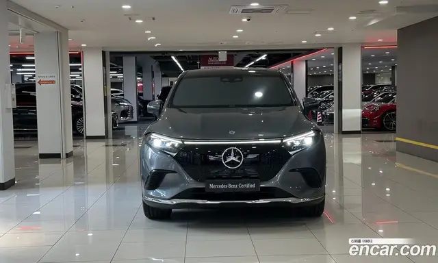 Mercedes-Benz EQS 2023 0.1 автомат (гидро), миниатюра 2