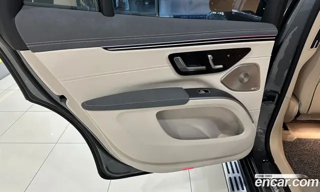 Mercedes-Benz EQS 2023 0.1 автомат (гидро), миниатюра 11