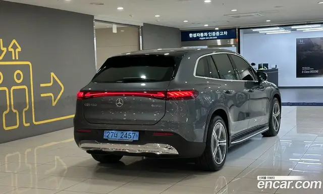Mercedes-Benz EQS 2023 0.1 автомат (гидро), миниатюра 4