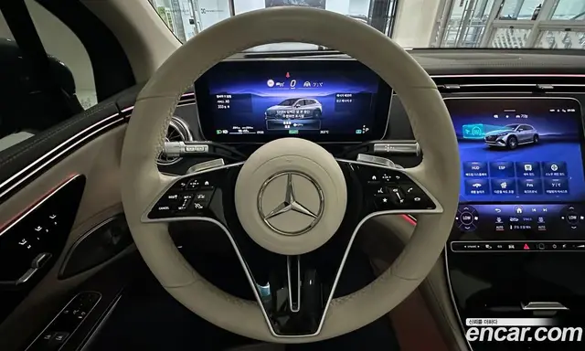 Mercedes-Benz EQS 2023 0.1 автомат (гидро), миниатюра 6
