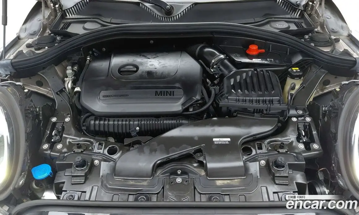 Mini Clubman 2022 2.0 автомат (гидро), фото 6