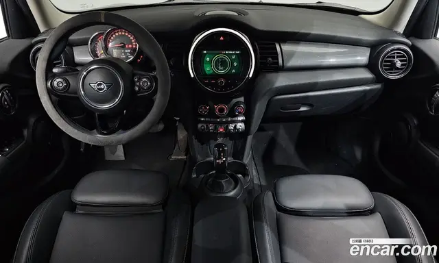 Mini Cooper 2020 1.5 автомат (гидро), миниатюра 10