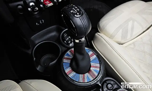 Mini Cooper Convertible 2017 1.5 автомат (гидро), миниатюра 12