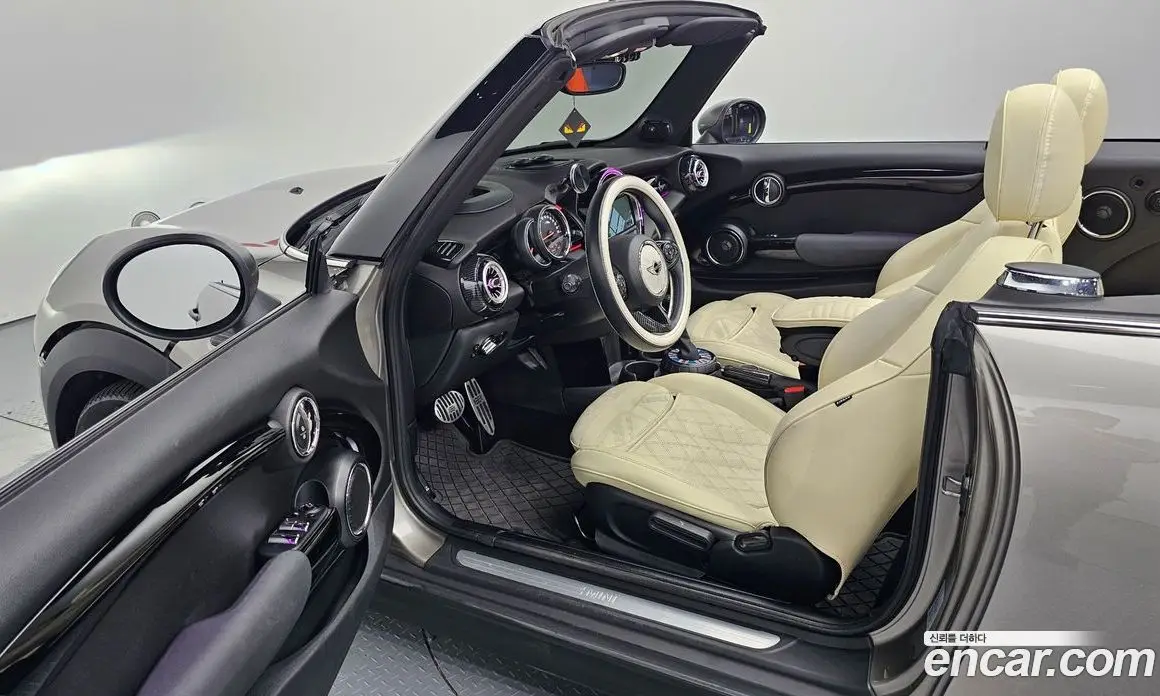 Mini Cooper Convertible 2017 1.5 автомат (гидро), фото 13