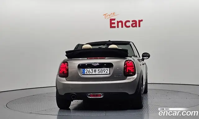 Mini Cooper Convertible 2017 1.5 автомат (гидро), миниатюра 4