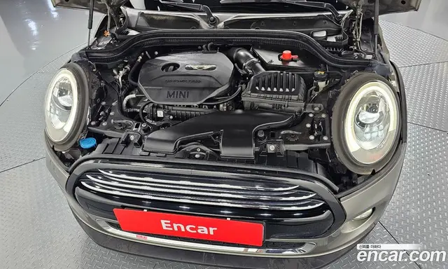 Mini Cooper Convertible 2017 1.5 автомат (гидро), миниатюра 6