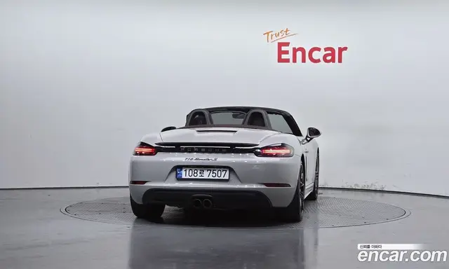 Porsche 718 2018 2.0 автомат (гидро), миниатюра 4