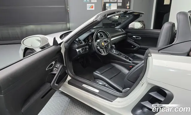 Porsche 718 2018 2.0 автомат (гидро), миниатюра 10