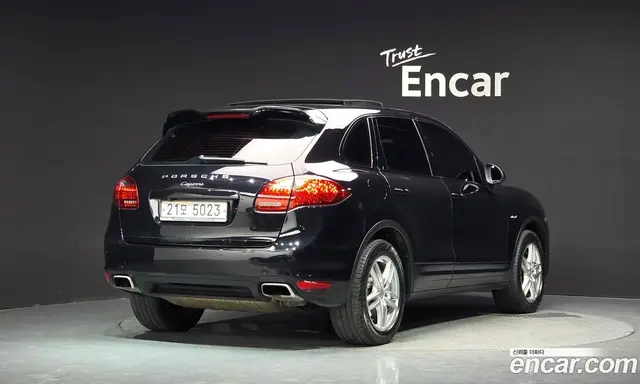 Porsche Cayenne 2012 3.0 автомат (гидро), миниатюра 2