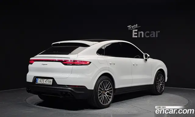 Porsche Cayenne 2021 3.0 автомат (гидро), миниатюра 2