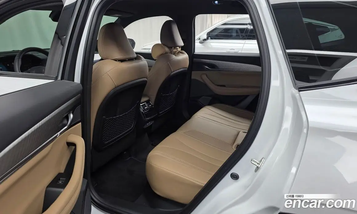 Renault (Samsung) Grand Koleos 2025 1.5 автомат (гидро), фото 16