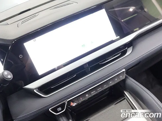 Renault (Samsung) Grand Koleos 2025 1.5 автомат (гидро), миниатюра 8