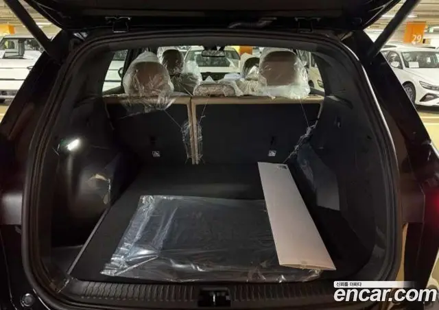 Renault (Samsung) Grand Koleos 2026 1.5 автомат (гидро), миниатюра 9
