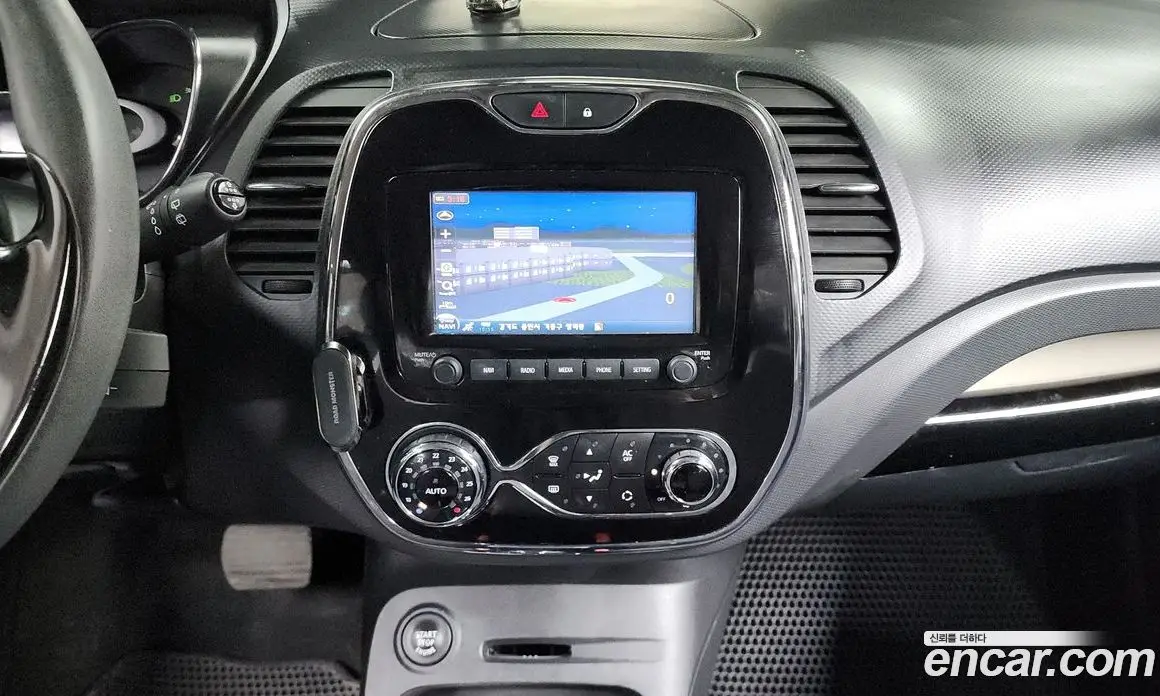 Renault (Samsung) QM3 2014 1.5 автомат (гидро), фото 14