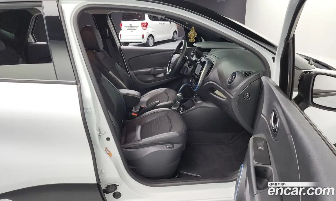 Renault (Samsung) QM3 2017 1.5 автомат (гидро), фото 16