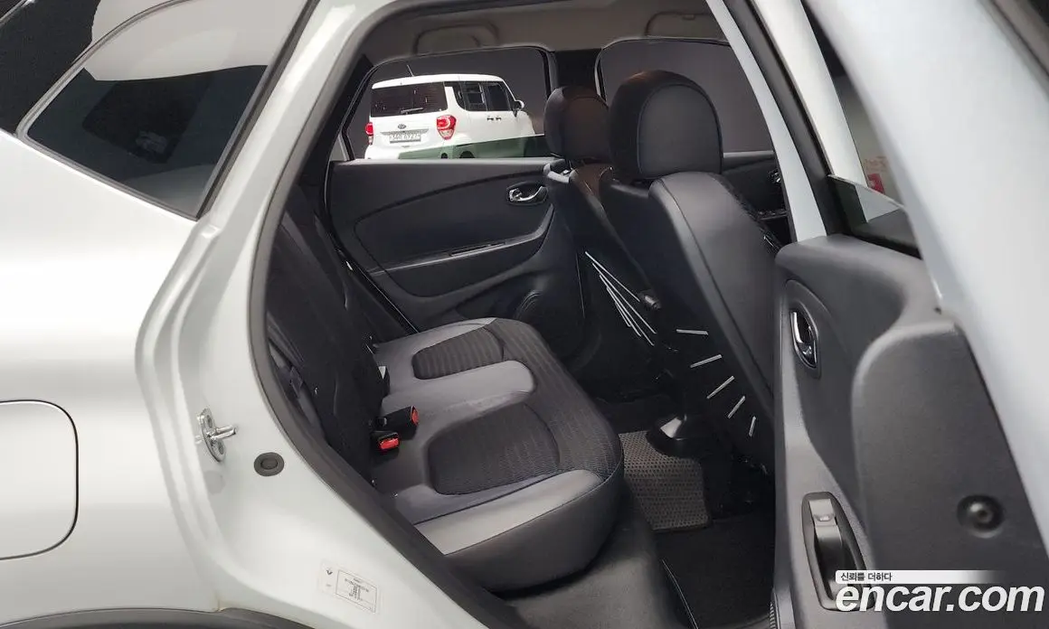 Renault (Samsung) QM3 2017 1.5 автомат (гидро), фото 17