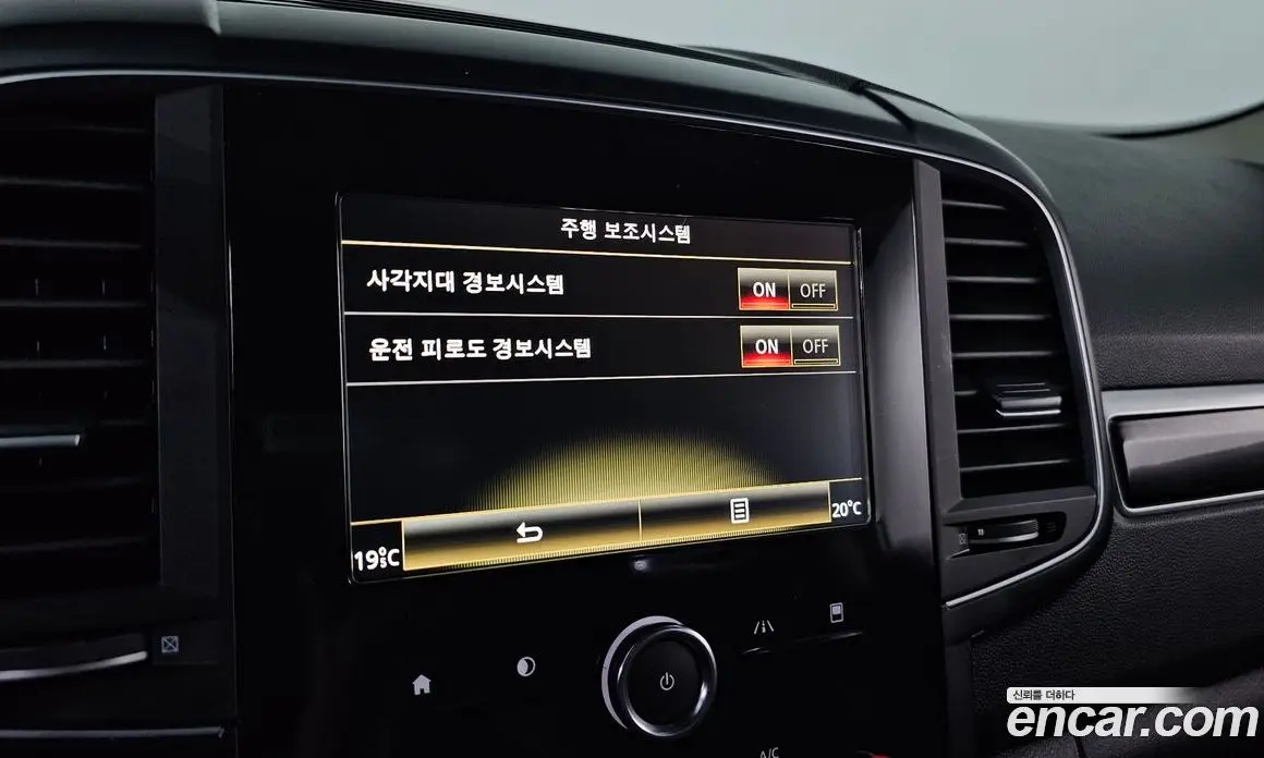 Renault (Samsung) QM6 2017 2.0 автомат (гидро), фото 29