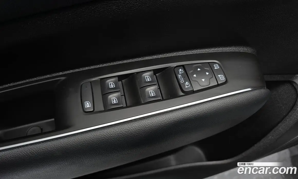 Renault (Samsung) QM6 2023 2.0 автомат (гидро), фото 17