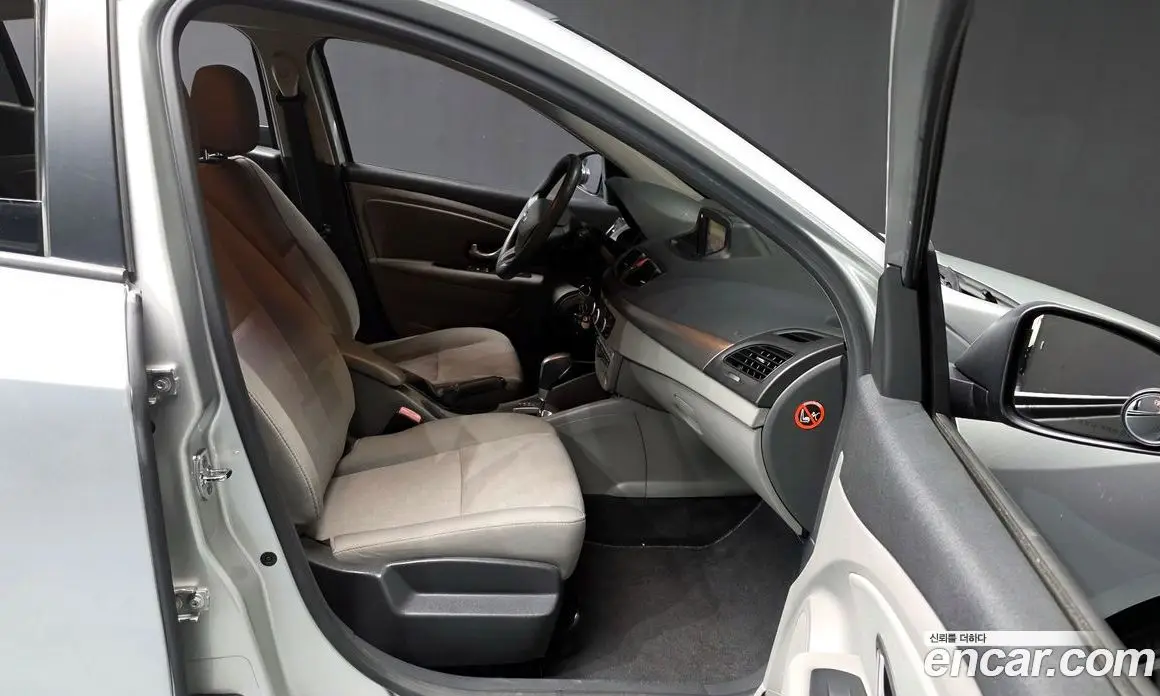 Renault (Samsung) SM3 2009 1.6 автомат (гидро), фото 11