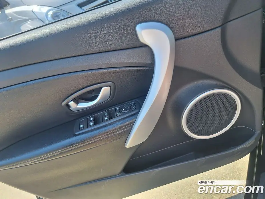 Renault (Samsung) SM3 2009 1.6 автомат (гидро), фото 15